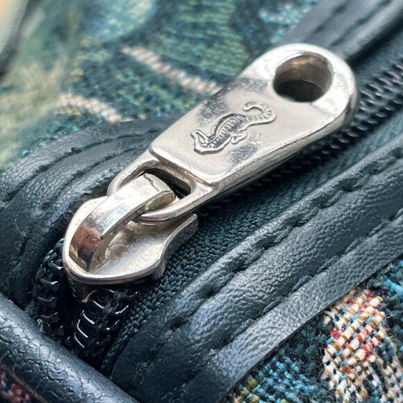 Atlantic Women’s Green Floral Tapestry Zippered Duffel Bag with Leather Handles - Picture 6 of 13